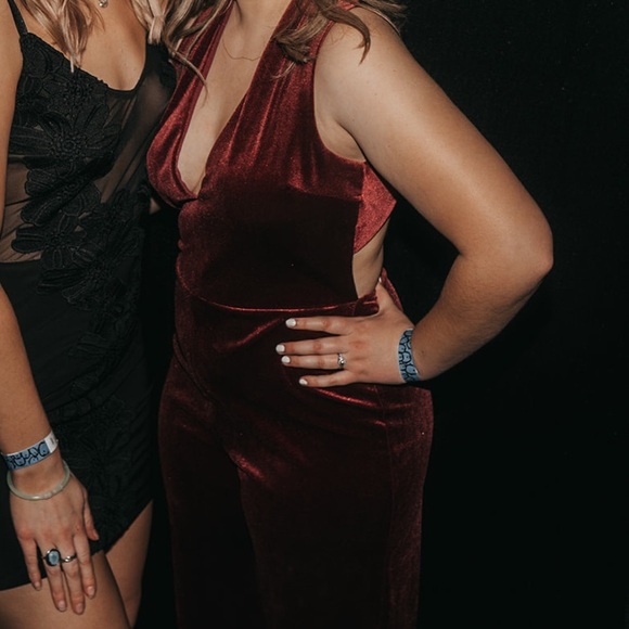 Lulu's Burgundy Velvet Jumpsuit - Picture 1 of 5